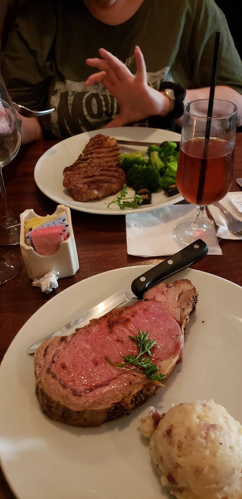 Black Angus Restaurant | restaurant | 706 Atlantic Ave, Virginia Beach, VA 23451, USA | 7574287700 OR +1 757-428-7700