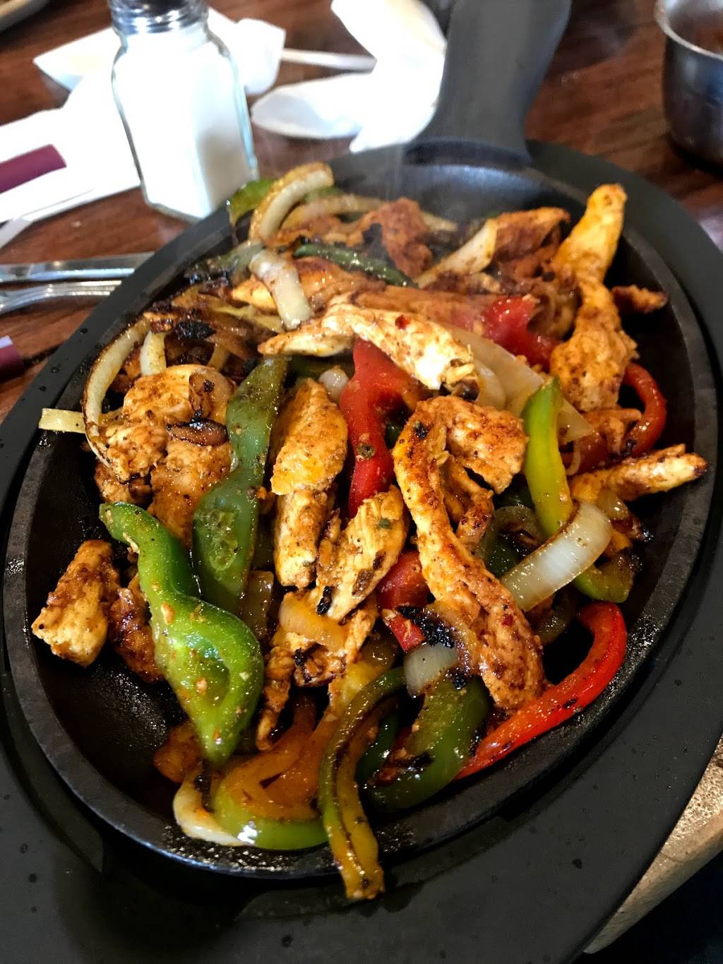 Plaza Azteca | restaurant | 1700 Fruitville Pike, Lancaster, PA 17601, USA | 7172997161 OR +1 717-299-7161