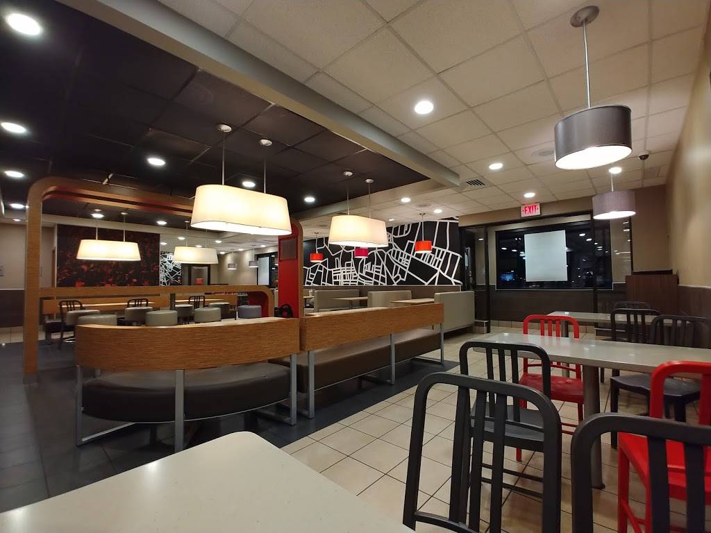 McDonalds | cafe | 6350 W Kellogg Dr, Wichita, KS 67209, USA | 3169422791 OR +1 316-942-2791