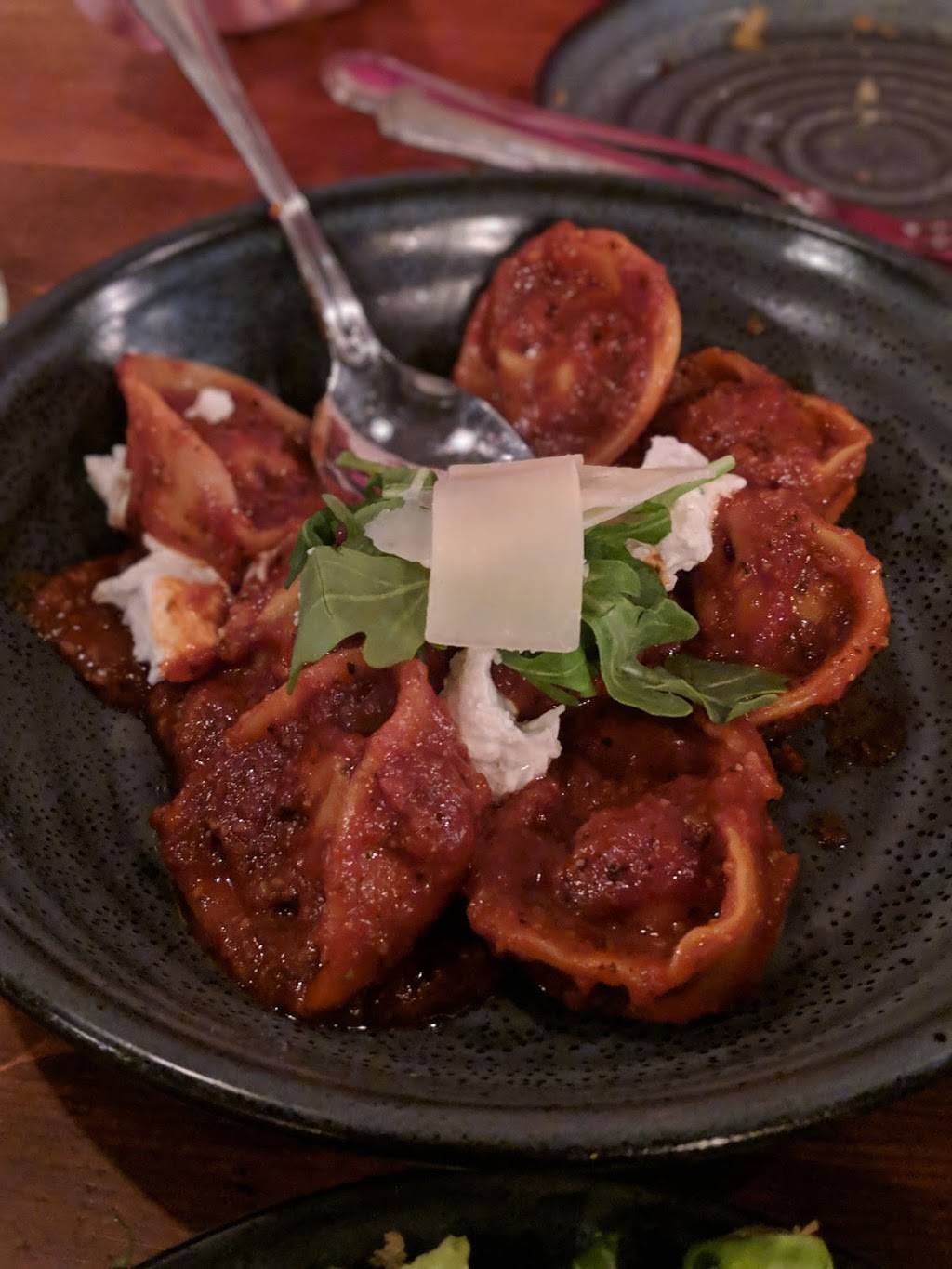 Albanos Pasta Shop | restaurant | 22 Washington St, Valparaiso, IN 46383, USA | 2194620773 OR +1 219-462-0773