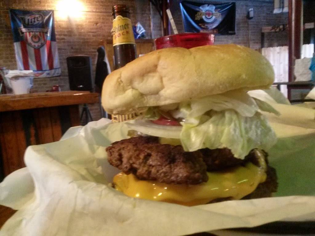 Playoffs | restaurant | 204 S Austin St, Seguin, TX 78155, USA | 8303720808 OR +1 830-372-0808