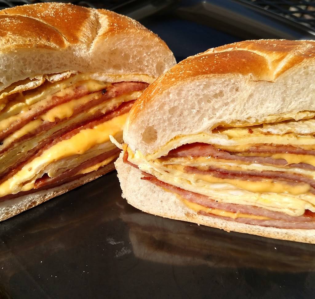 Pascarella Brothers Delicatessen | restaurant | 34 Watchung Ave, Chatham, NJ 07928, USA | 9736353354 OR +1 973-635-3354