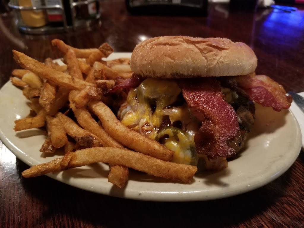 Lone Tree Tavern | restaurant | 33009 Lorain Rd, North Ridgeville, OH 44039, USA | 4403094979 OR +1 440-309-4979