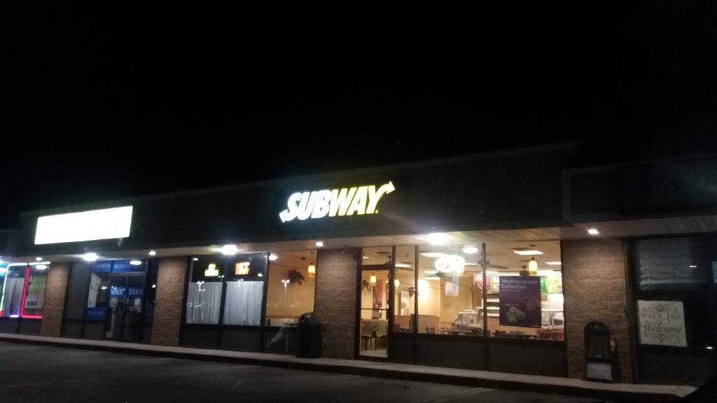 Subway Restaurants | restaurant | 112 Daniel Webster Hwy, Nashua, NH 03060, USA | 6038911466 OR +1 603-891-1466