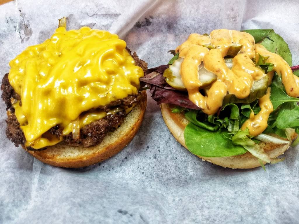 Got Burger! | restaurant | 301 W Cross St, Ypsilanti, MI 48197, USA | 7342197240 OR +1 734-219-7240