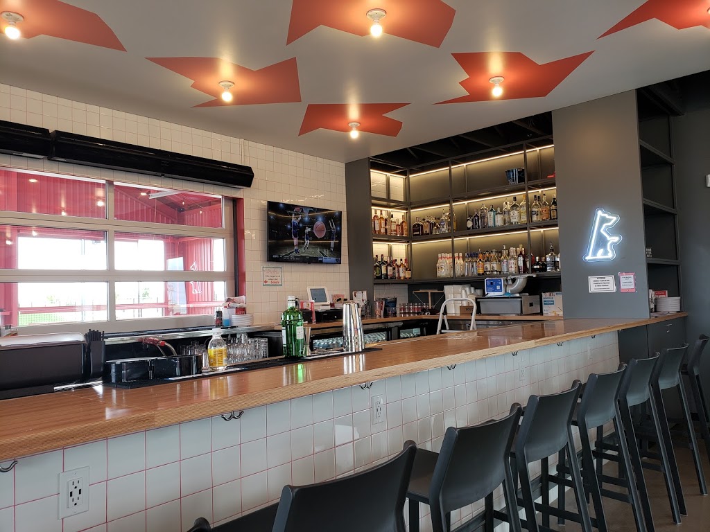 Solos Park and Pub | restaurant | 13310 Pawnee Dr, Oklahoma City, OK 73114, USA | 4058495990 OR +1 405-849-5990