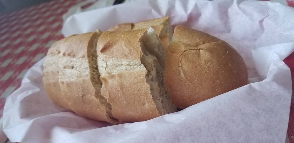 Filippis Pizza Grotto Santee | restaurant | 10767 Woodside Ave, Santee, CA 92071, USA | 6195627878 OR +1 619-562-7878