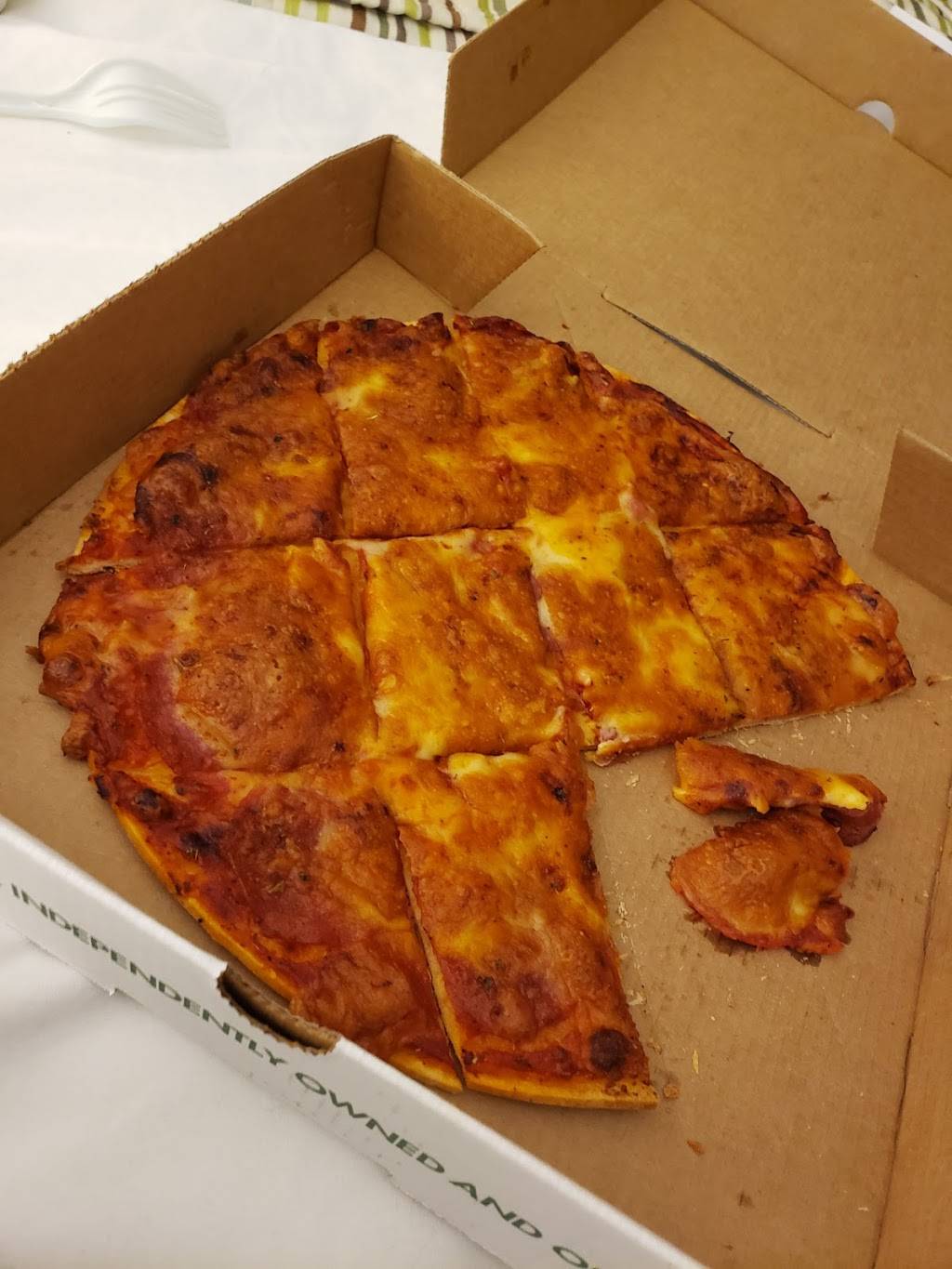 Imos Pizza | meal delivery | 2095 Bentley Plaza, Fenton, MO 63026, USA | 6362256175 OR +1 636-225-6175