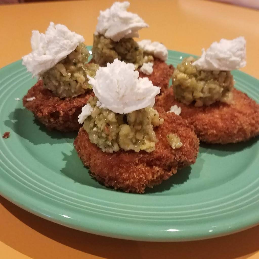 Flying Biscuit Cafe - Mount Pleasant SC | restaurant | 794 Coleman Blvd, Mt Pleasant, SC 29464, USA | 8433529400 OR +1 843-352-9400