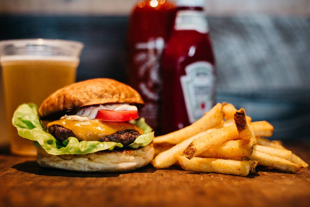 Konjoe Burger Bar | restaurant | 3555 Monroe St #75, Santa Clara, CA 95051, USA | 4086421165 OR +1 408-642-1165