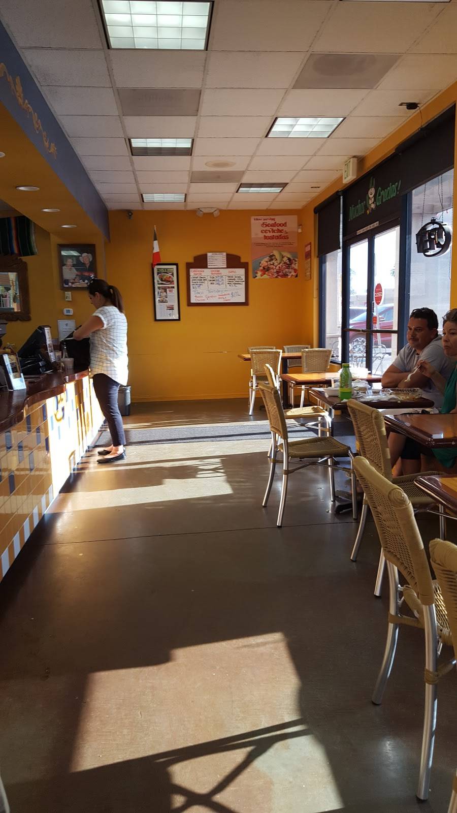 Super Mex Restaurant | restaurant | 3401 Cherry Ave, Long Beach, CA 90807, USA | 5622830481 OR +1 562-283-0481