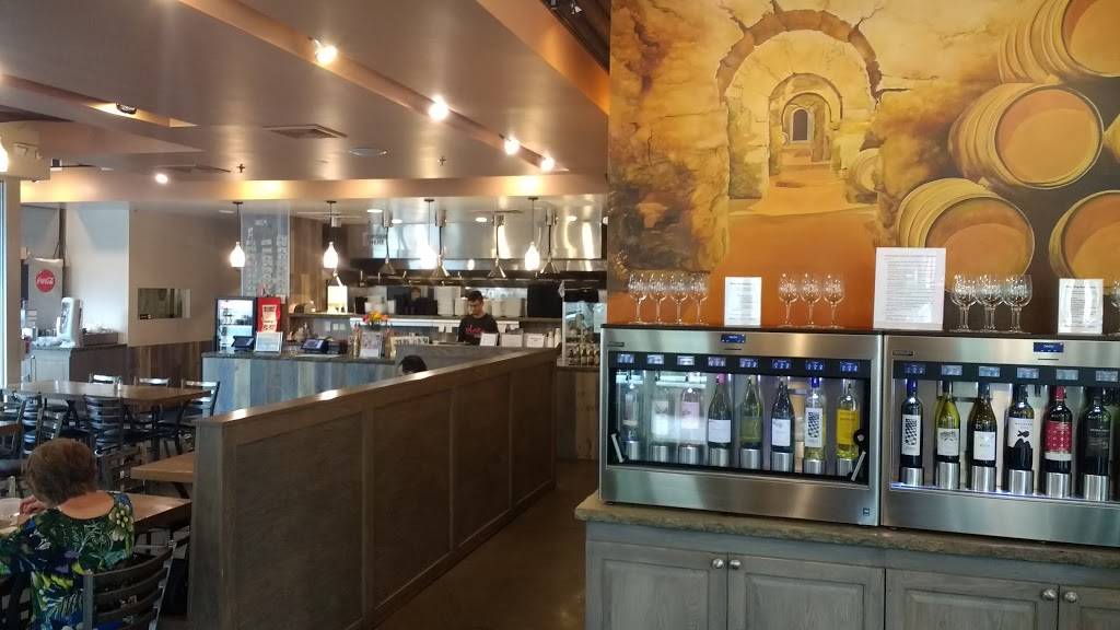 Plaka Grill | restaurant | 513 W Broad St, Falls Church, VA 22046, USA | 7036390161 OR +1 703-639-0161