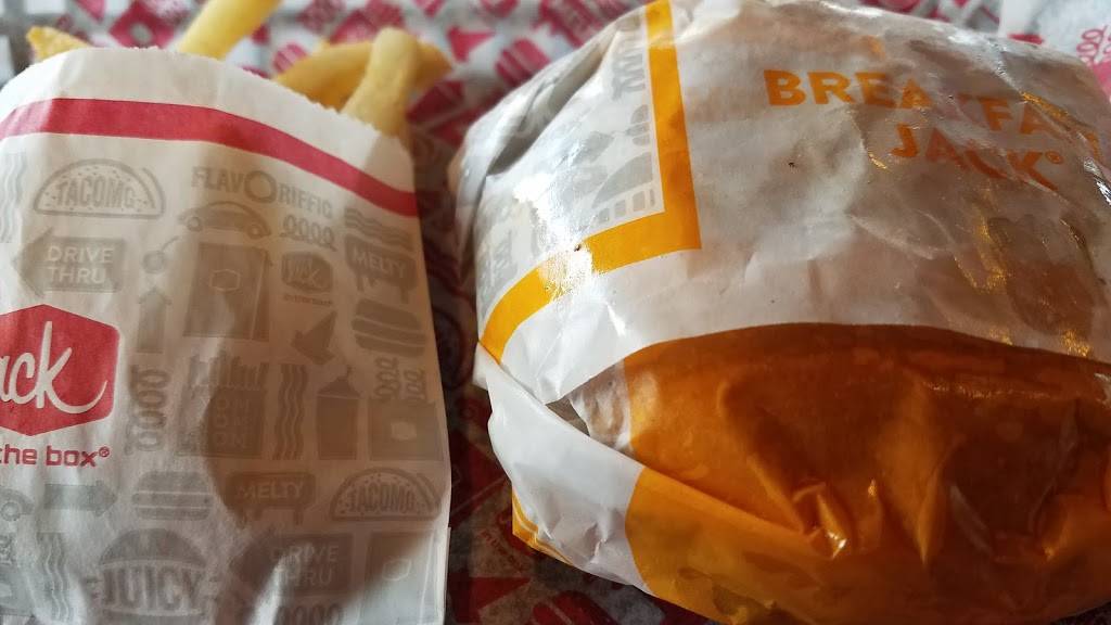 Jack in the Box | restaurant | 6001 Goodyear Rd, Benicia, CA 94510, USA | 7077510371 OR +1 707-751-0371