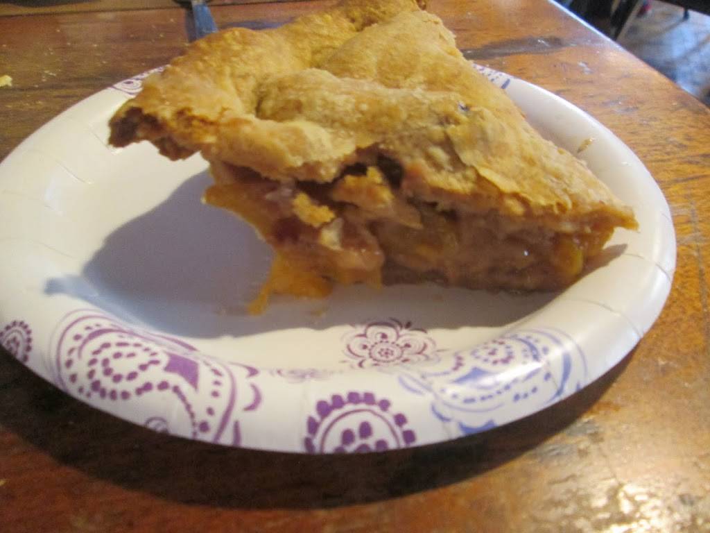 Filling Station | restaurant | 307 Bishop Hill St, Bishop Hill, IL 61419, USA | 3099273355 OR +1 309-927-3355