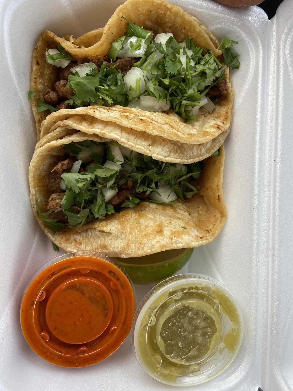 Antojitos Guzman food truck #1 | restaurant | 4853 W 56th St, Indianapolis, IN 46254, USA | 6026324289 OR +1 602-632-4289