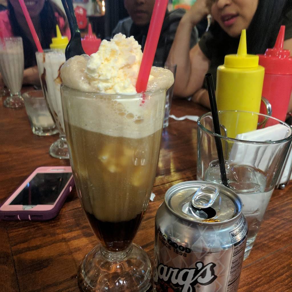 Harrys on the Hill | restaurant | 301 Atwells Ave, Providence, RI 02903, USA | 4012283336 OR +1 401-228-3336