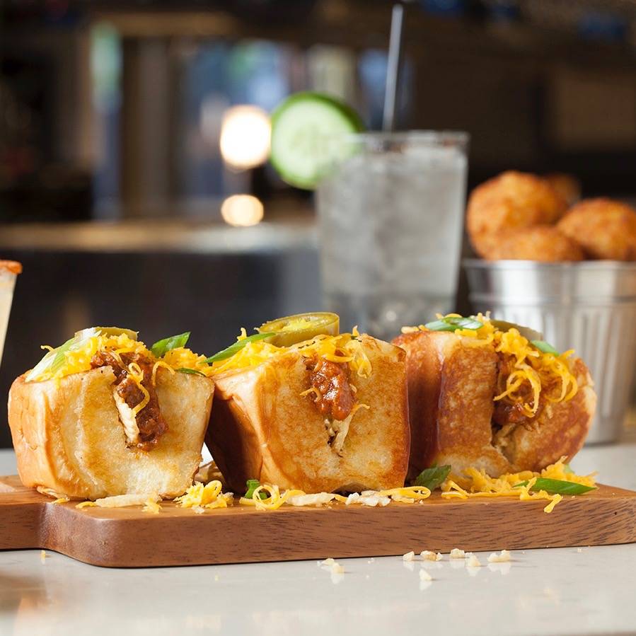 Slaters 50/50 | restaurant | 3600 Blake St, Denver, CO 80205, USA | 7203877177 OR +1 720-387-7177