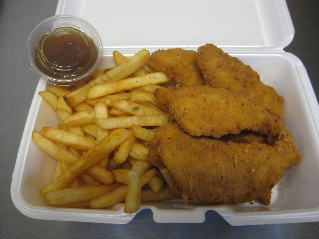 Tiffanys | meal takeaway | 601 Southworth St S, Welland, ON L3B 2A2, Canada | 9057324321 OR +1 905-732-4321