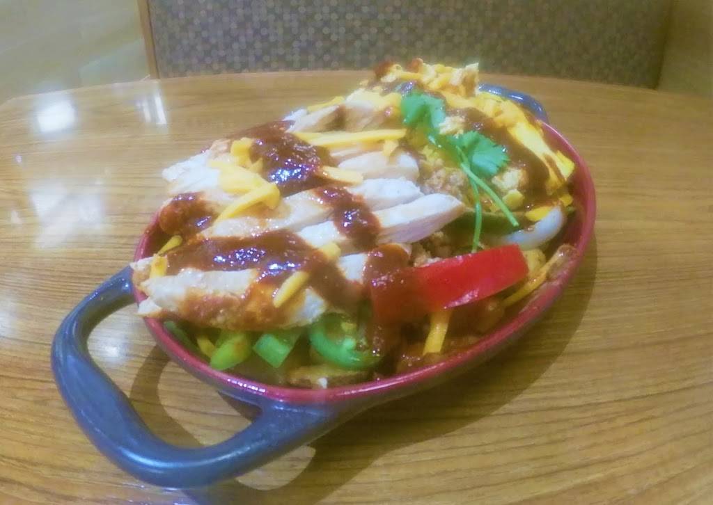 The Cottage | restaurant | 1212 US-377 N, Roanoke, TX 76262, USA | 6822377842 OR +1 682-237-7842