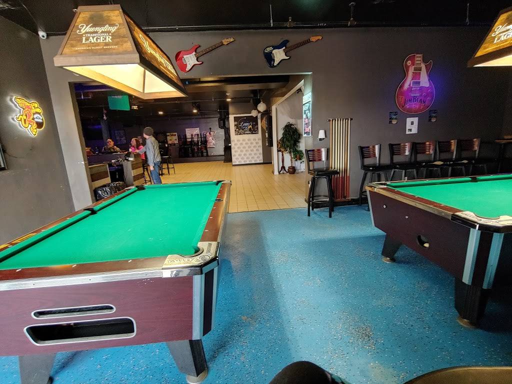 Lennys | restaurant | 656 Corporate Dr, Houma, LA 70360, USA | 9857465553 OR +1 985-746-5553