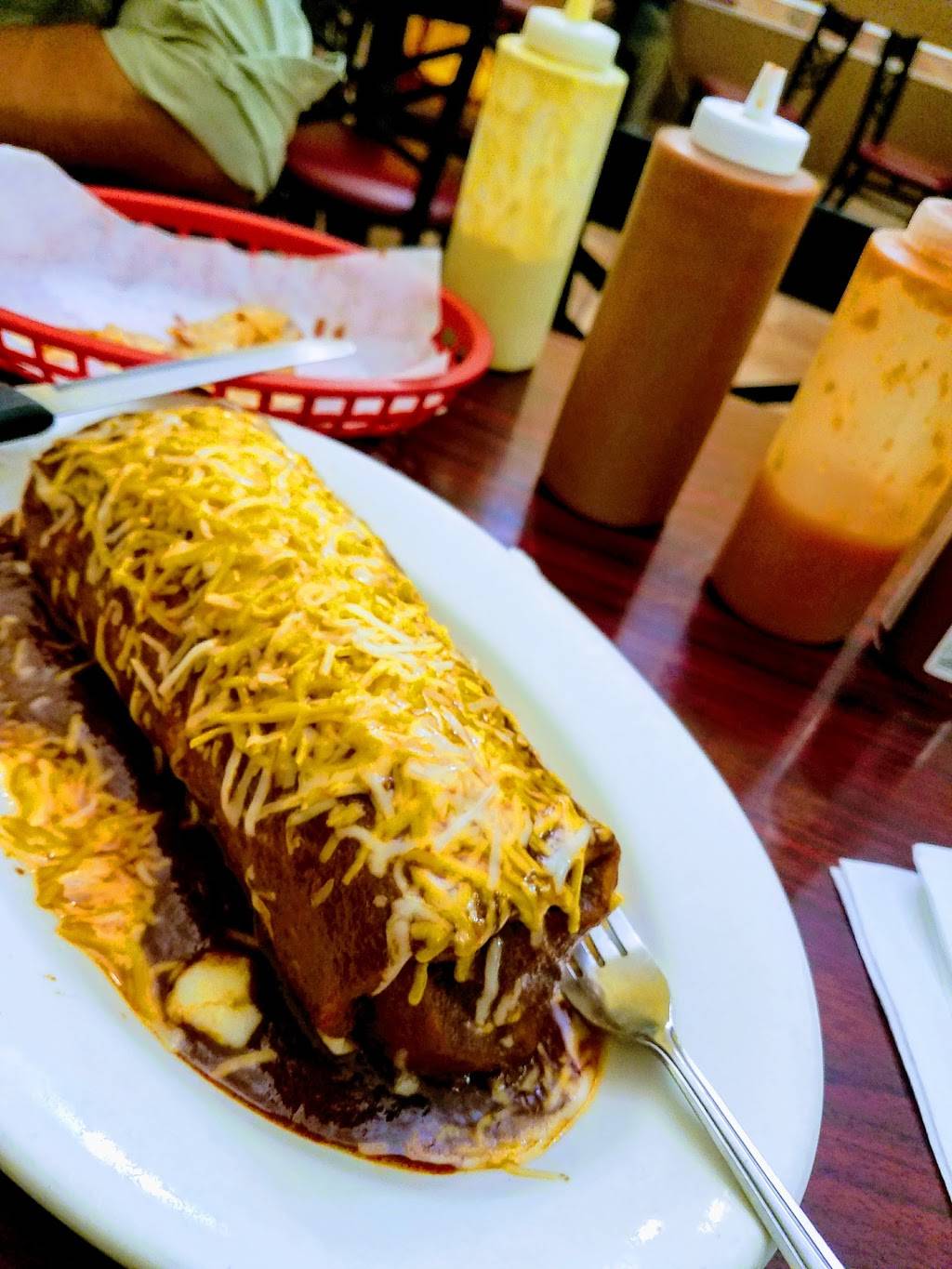 El Puerto Mexican & Seafood | restaurant | 1065 Carlsbad Village Dr D, Carlsbad, CA 92008, USA | 7607293339 OR +1 760-729-3339