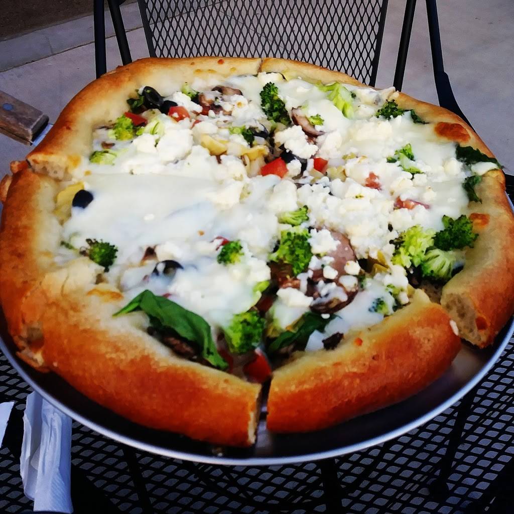 Arts Pub | restaurant | 809 E Kalamazoo St, Lansing, MI 48912, USA | 5179771033 OR +1 517-977-1033