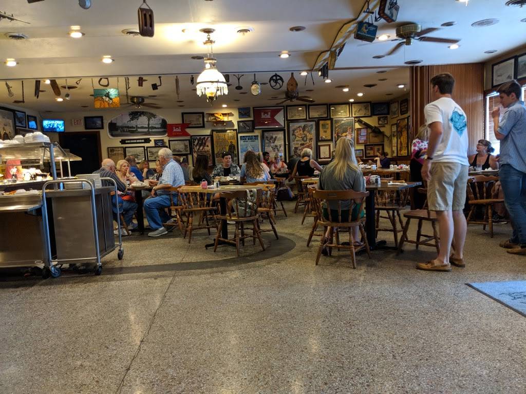 Windy Hollow Restaurant | restaurant | 8260 KY-81, Owensboro, KY 42301, USA | 2707854088 OR +1 270-785-4088