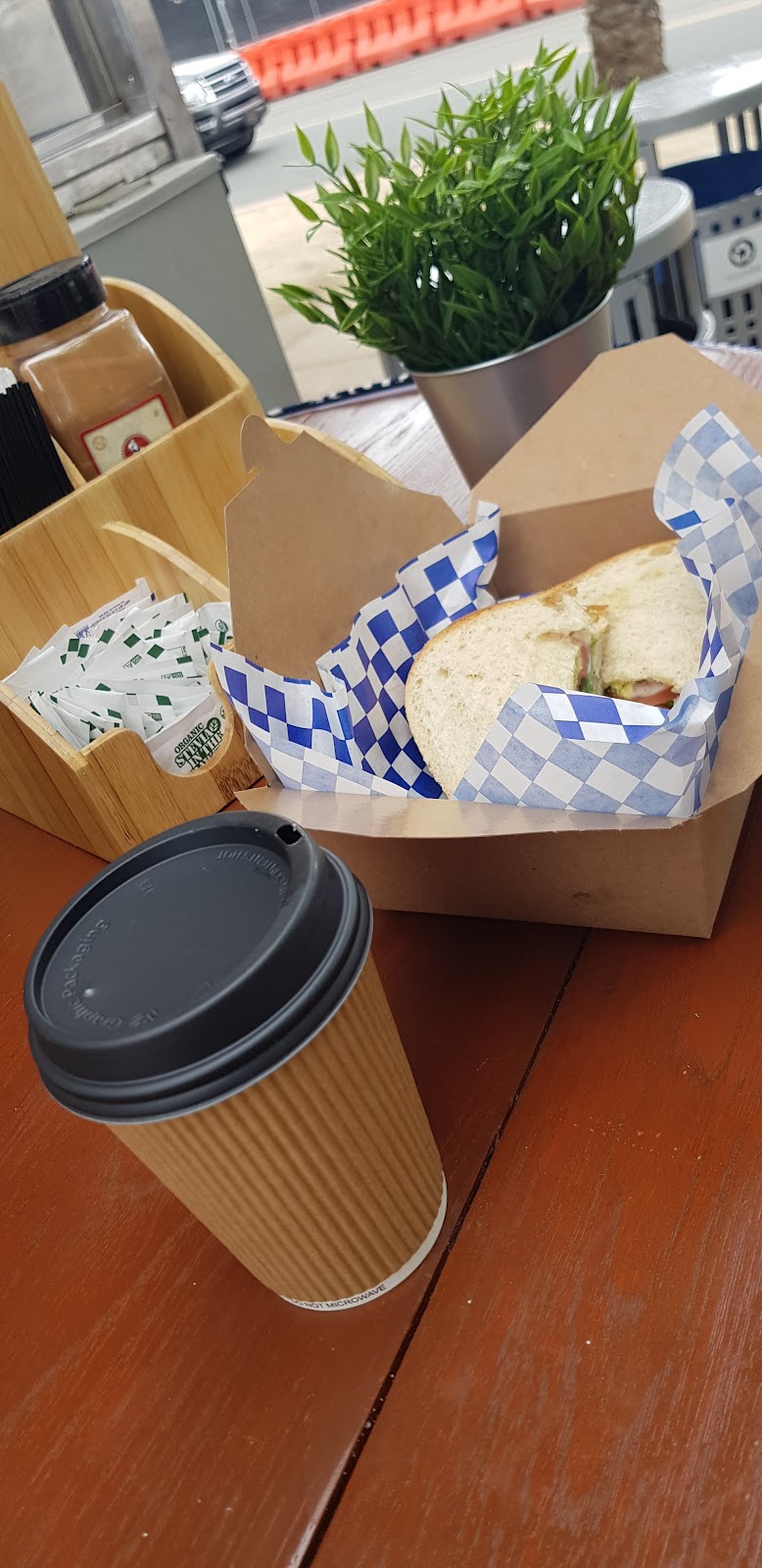 JB Mexican Taste | restaurant | 990 N Harbor Dr, San Diego, CA 92101, USA | 6197637726 OR +1 619-763-7726