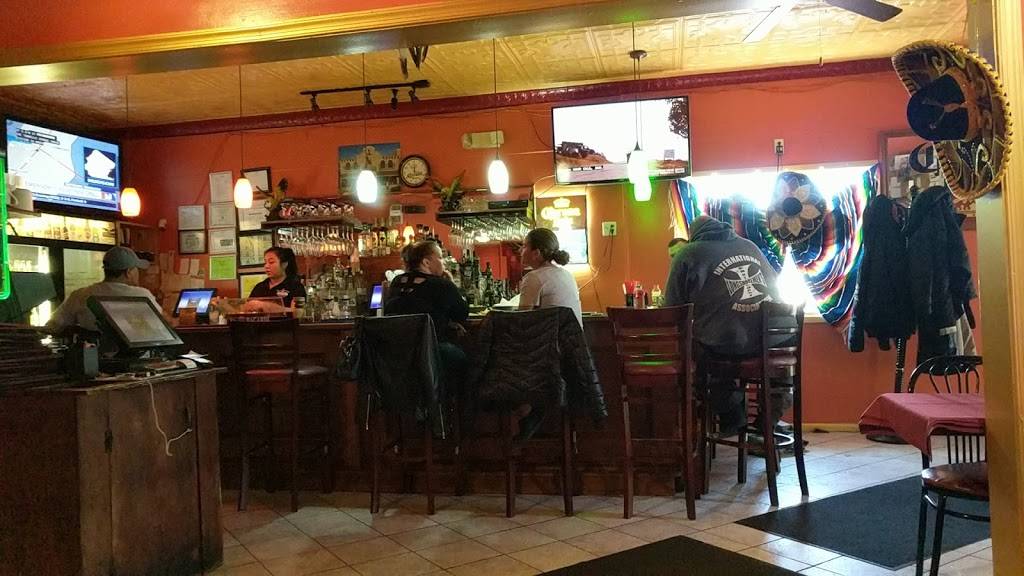 El Aguila Dorada | restaurant | 830 Broadway, Bayonne, NJ 07002, USA | 2018580033 OR +1 201-858-0033