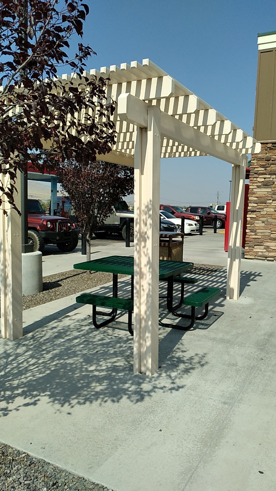 Maverik Adventures First Stop | restaurant | 605 W Haskell St, Winnemucca, NV 89445, USA | 7756239554 OR +1 775-623-9554