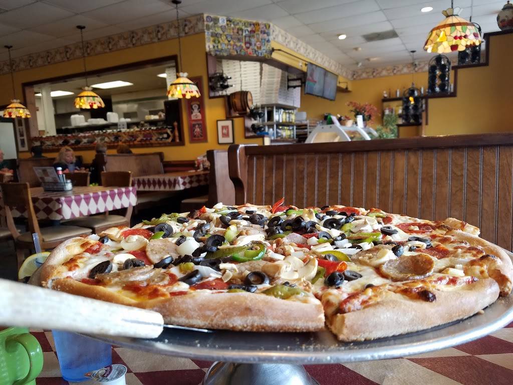 Vinnys Italian Grill | restaurant | 397 Garrisonville Rd, Stafford, VA 22554, USA | 5406578400 OR +1 540-657-8400