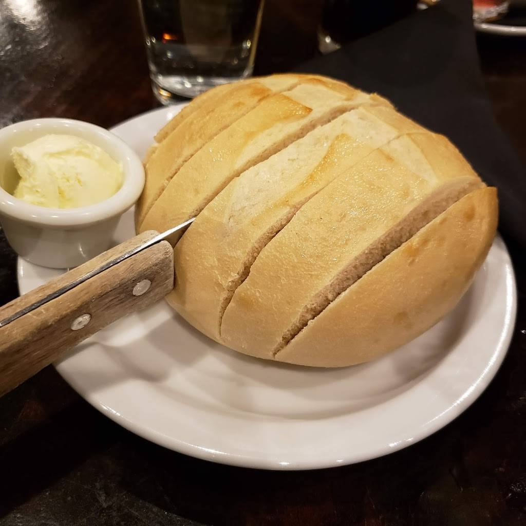 Carvers Steak & Seafood | restaurant | 10720 Holiday Park Dr, Sandy, UT 84070, USA | 8015725177 OR +1 801-572-5177