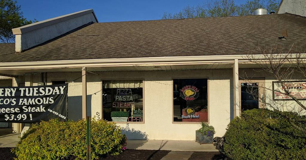 Roccos Pizza Restaurant | restaurant | 517 Kimberton Rd, Phoenixville, PA 19460, USA | 6109352202 OR +1 610-935-2202