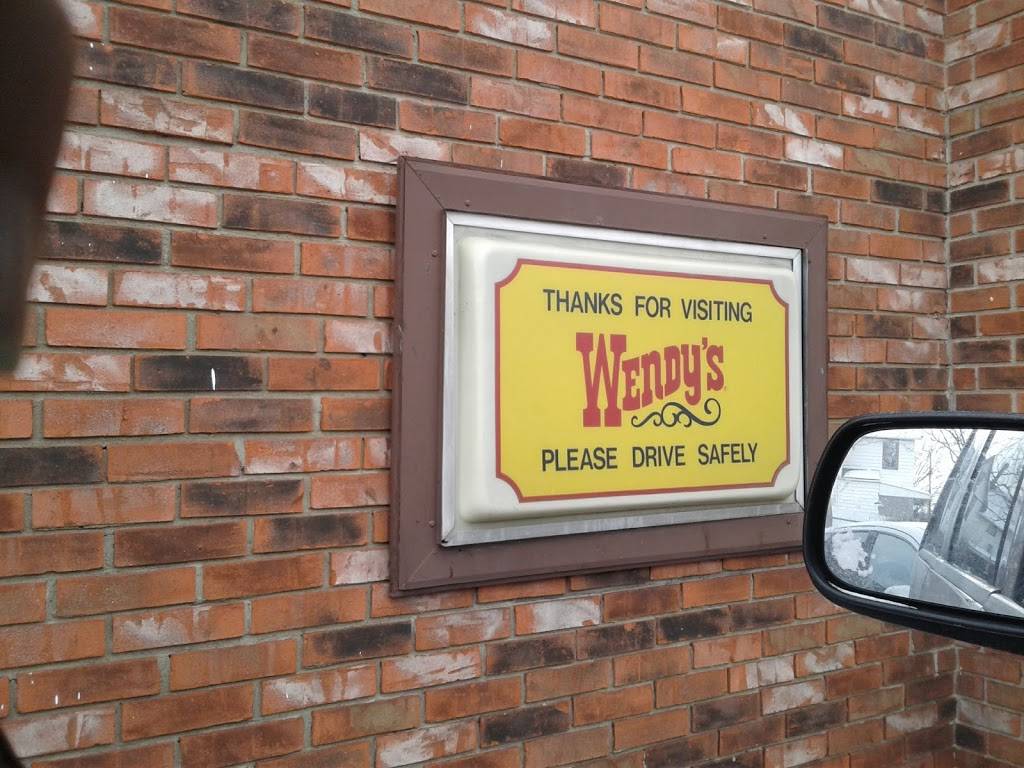 Wendys | restaurant | 8104 Broadway, Cleveland, OH 44105, USA | 2168831990 OR +1 216-883-1990