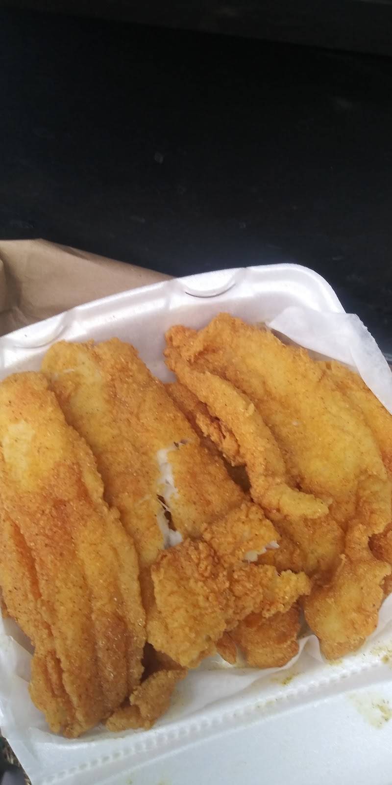 J & J Fish & Chicken | restaurant | 1133 N Gettysburg Ave, Dayton, OH 45417, USA | 9376103666 OR +1 937-610-3666