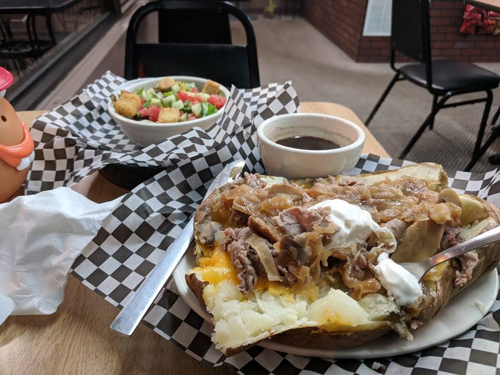 Praters Taters | restaurant | 1055 Mineral Wells Ave # 16, Paris, TN 38242, USA | 7316427224 OR +1 731-642-7224