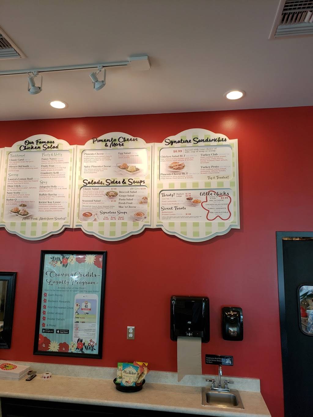 Chicken Salad Chick | restaurant | 1101 International Pkwy #1511, Lake Mary, FL 32746, USA | 4074497799 OR +1 407-449-7799