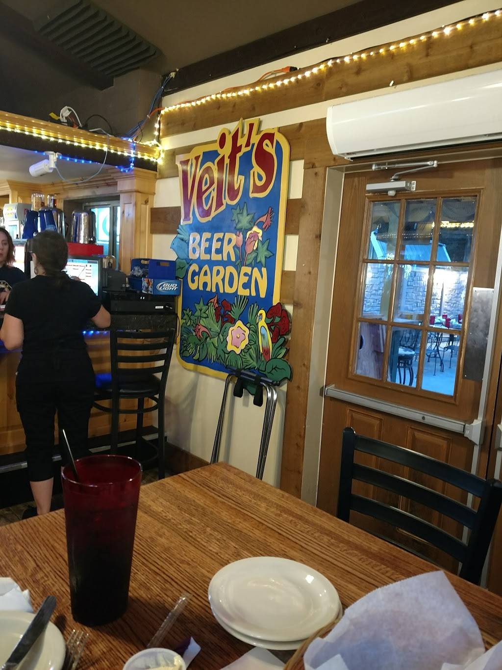 Veits Pub & Grill | restaurant | 2314 Lorenzo Greene Dr, Jefferson City, MO 65101, USA | 5736358893 OR +1 573-635-8893