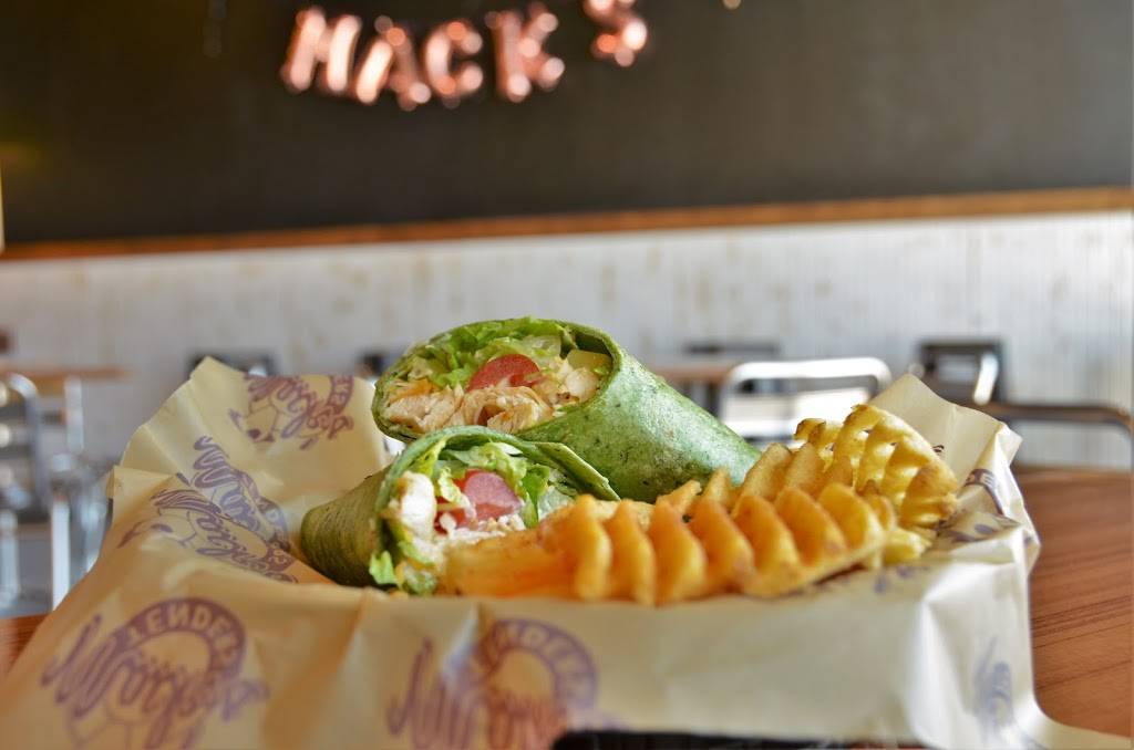 Macks Tenders | restaurant | 8738 Baymeadows Rd E, Jacksonville, FL 32256, USA | 9043793981 OR +1 904-379-3981