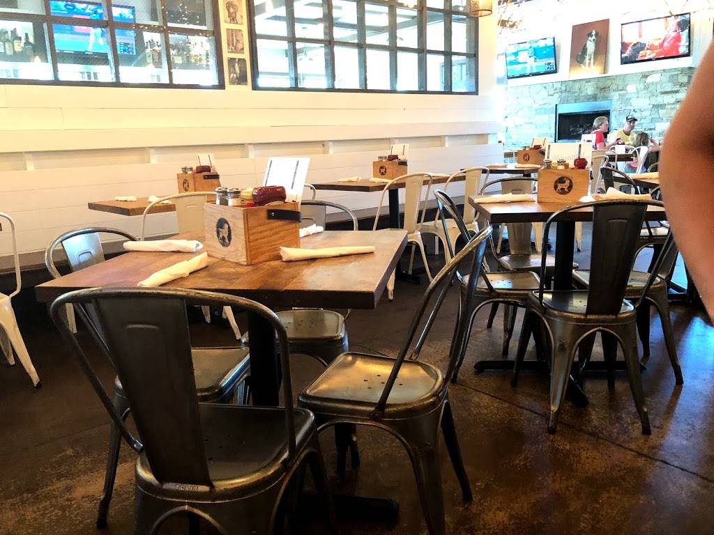 The Stray Dog Bar & Grill | restaurant | 245 N Whittaker St, New Buffalo, MI 49117, USA | 2694692727 OR +1 269-469-2727