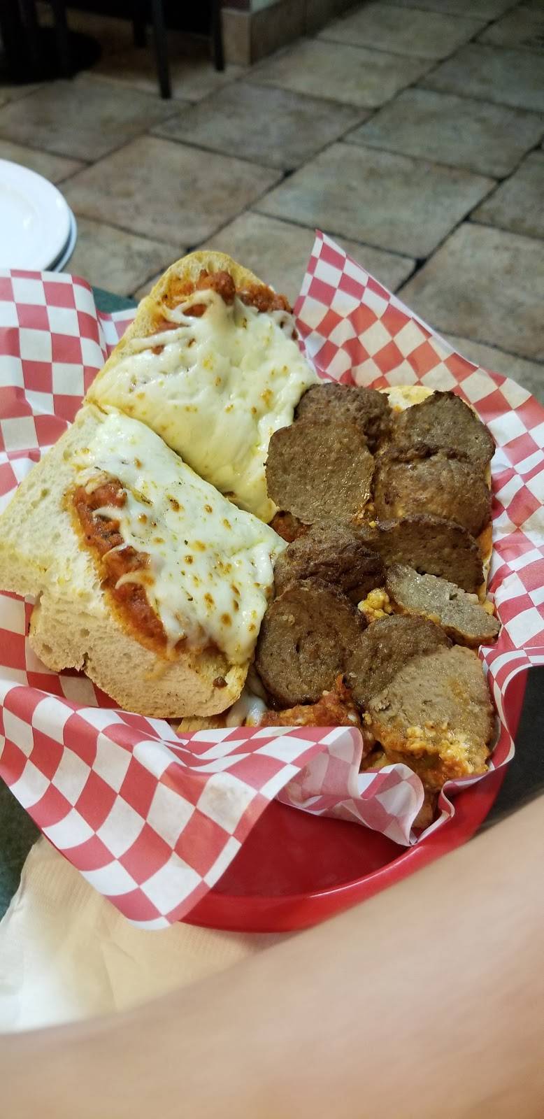 Luigis Pizza And Pasta | restaurant | 75 Belle Mill Rd, Red Bluff, CA 96080, USA | 5305279226 OR +1 530-527-9226