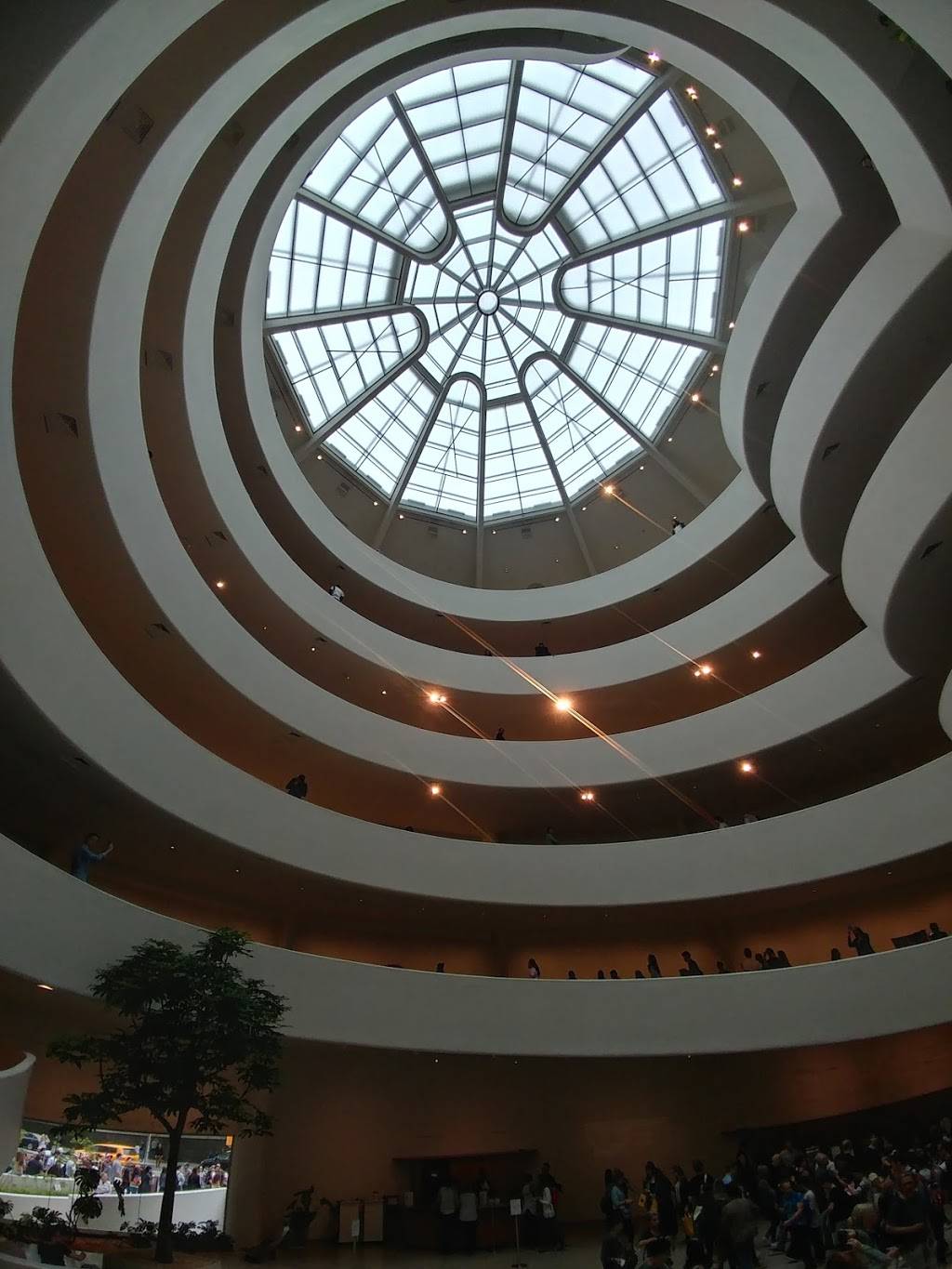 Famous Famiglia | restaurant | 1248 Lexington Ave #2012, New York, NY 10028, USA | 2127377777 OR +1 212-737-7777