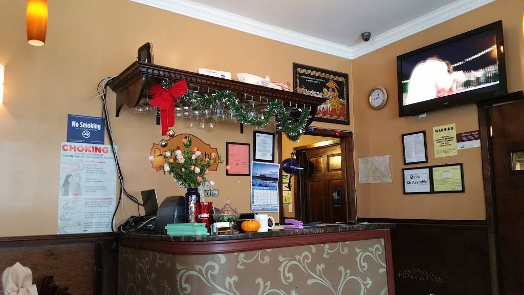 Delhi Heights | restaurant | 1301, 577 Decatur St, Brooklyn, NY 11233, USA | 7184438890 OR +1 718-443-8890
