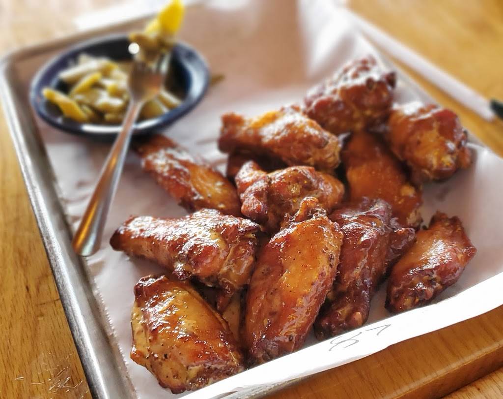 Martins Bar-B-Que Joint | restaurant | 3108 Belmont Blvd, Nashville, TN 37212, USA | 6152001181 OR +1 615-200-1181