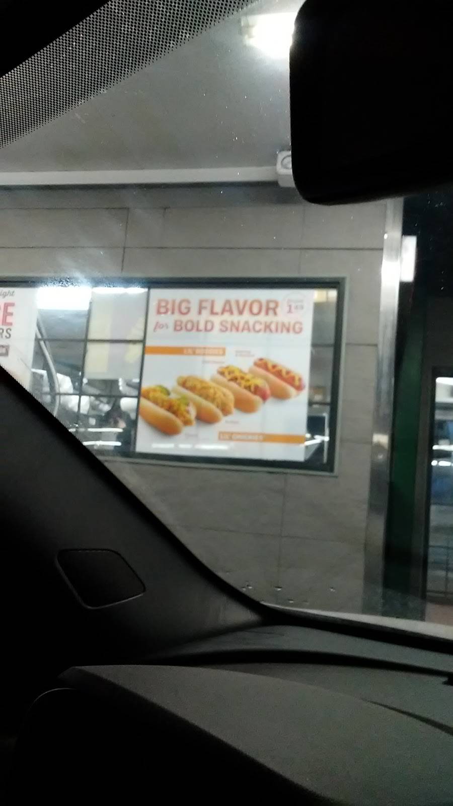 Sonic Drive-In | restaurant | 1547 S Lewis Pl, Tulsa, OK 74104, USA | 9187451862 OR +1 918-745-1862