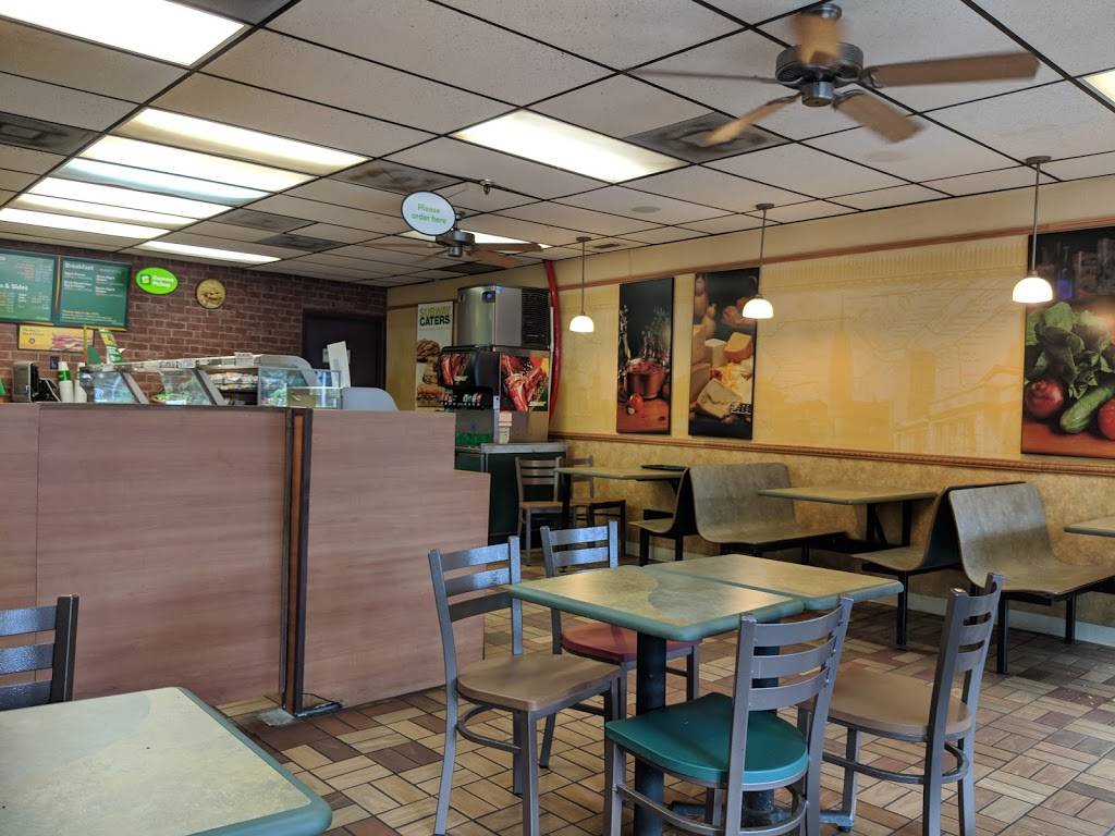 Subway | meal takeaway | 41-1537 Kalanianaʻole Hwy Suite 8, Waimānalo, HI 96795, USA | 8086005086 OR +1 808-600-5086