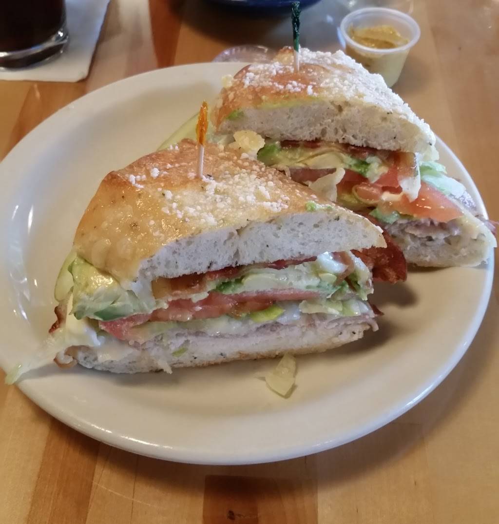 Maddys Tavern | restaurant | 9205 US-31, Grawn, MI 49637, USA | 2312766244 OR +1 231-276-6244