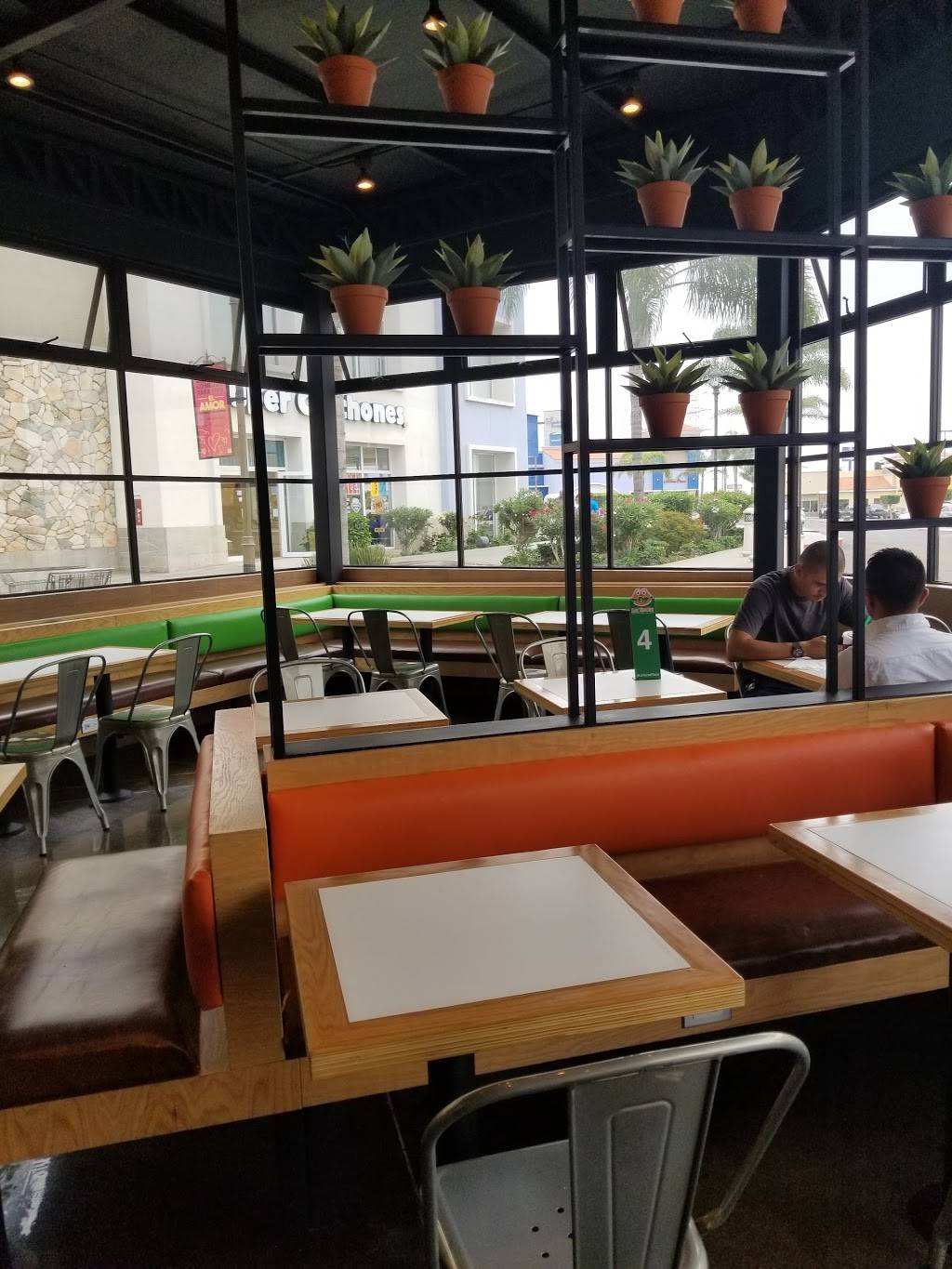 La Torta Plaza Pabellon Rosarito | restaurant | Parcelas, 22710 Rosarito, B.C., Mexico | 016616139094 OR +52 661 613 9094