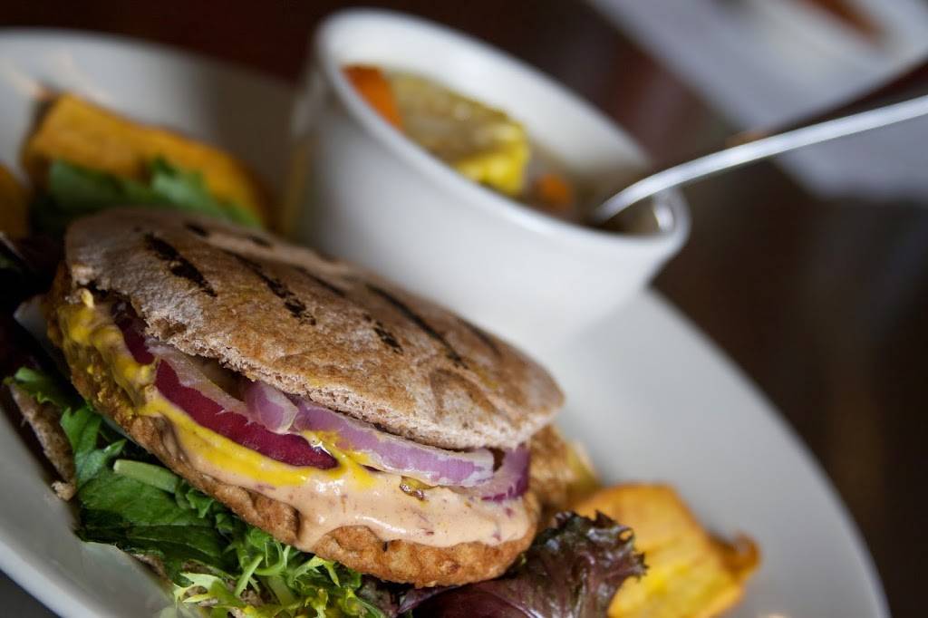 FuegoMundo South American Wood-Fire Grill | restaurant | 5590 Roswell Rd #120, Sandy Springs, GA 30342, USA | 4042564330 OR +1 404-256-4330