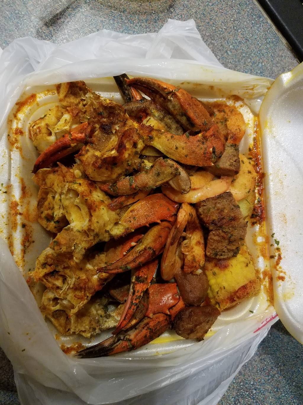 Baron Crab Stop | restaurant | 1069 Golfair Blvd, Jacksonville, FL 32209, USA | 9046191552 OR +1 904-619-1552